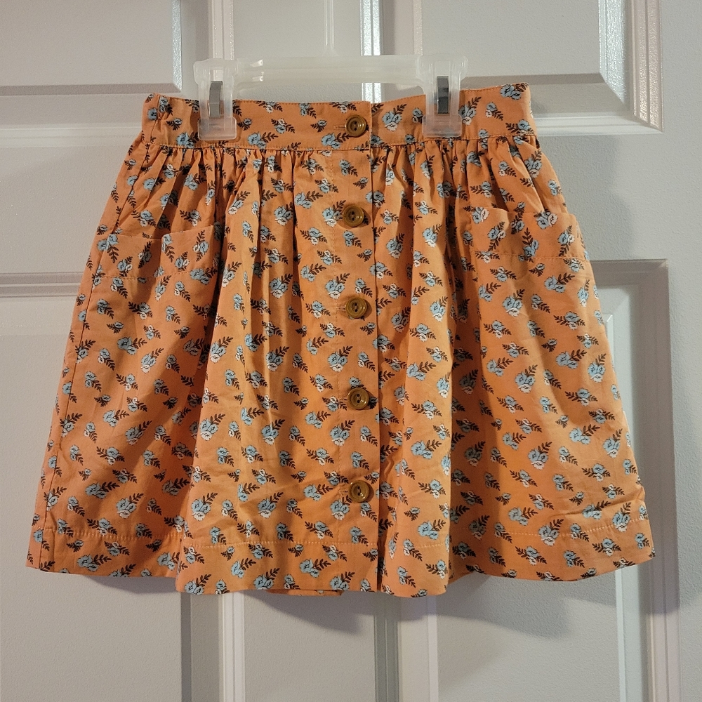 Lacey Lane Peaches Skirt, size 6